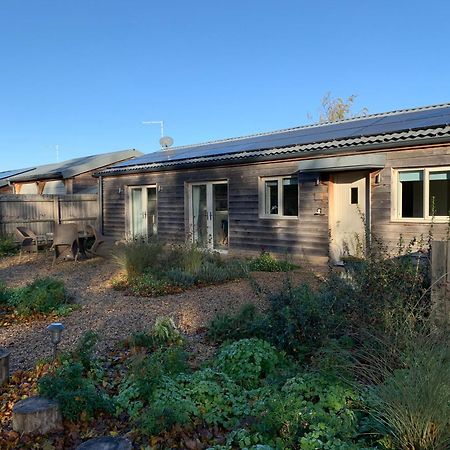 Oak Cottage At Gravel Farm Stretham Exterior foto